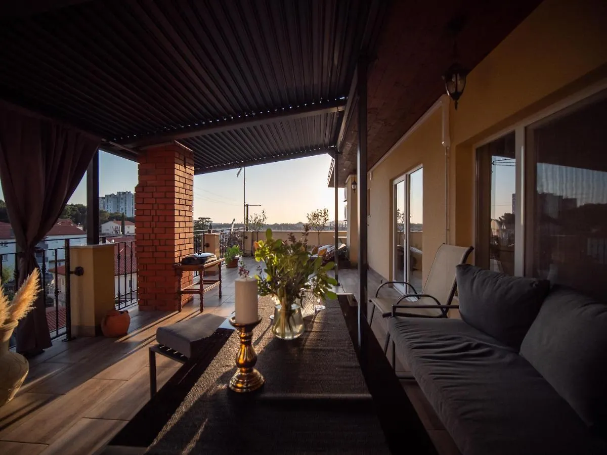 Art Apartment Sole Pula
