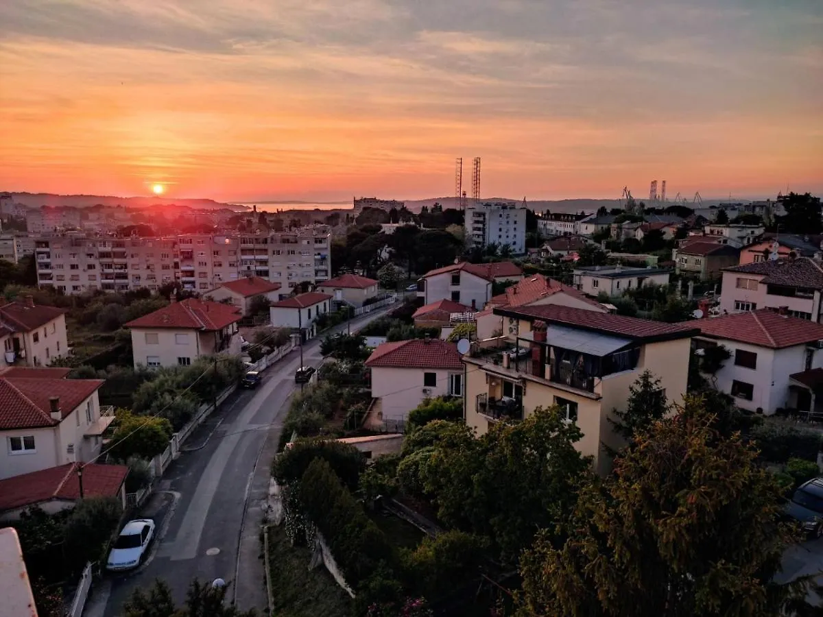 Art Apartment Sole Pula